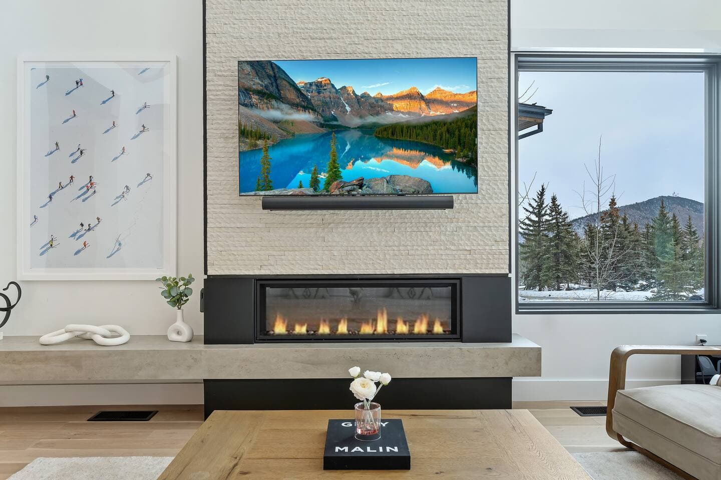 Main TV and fireplace.