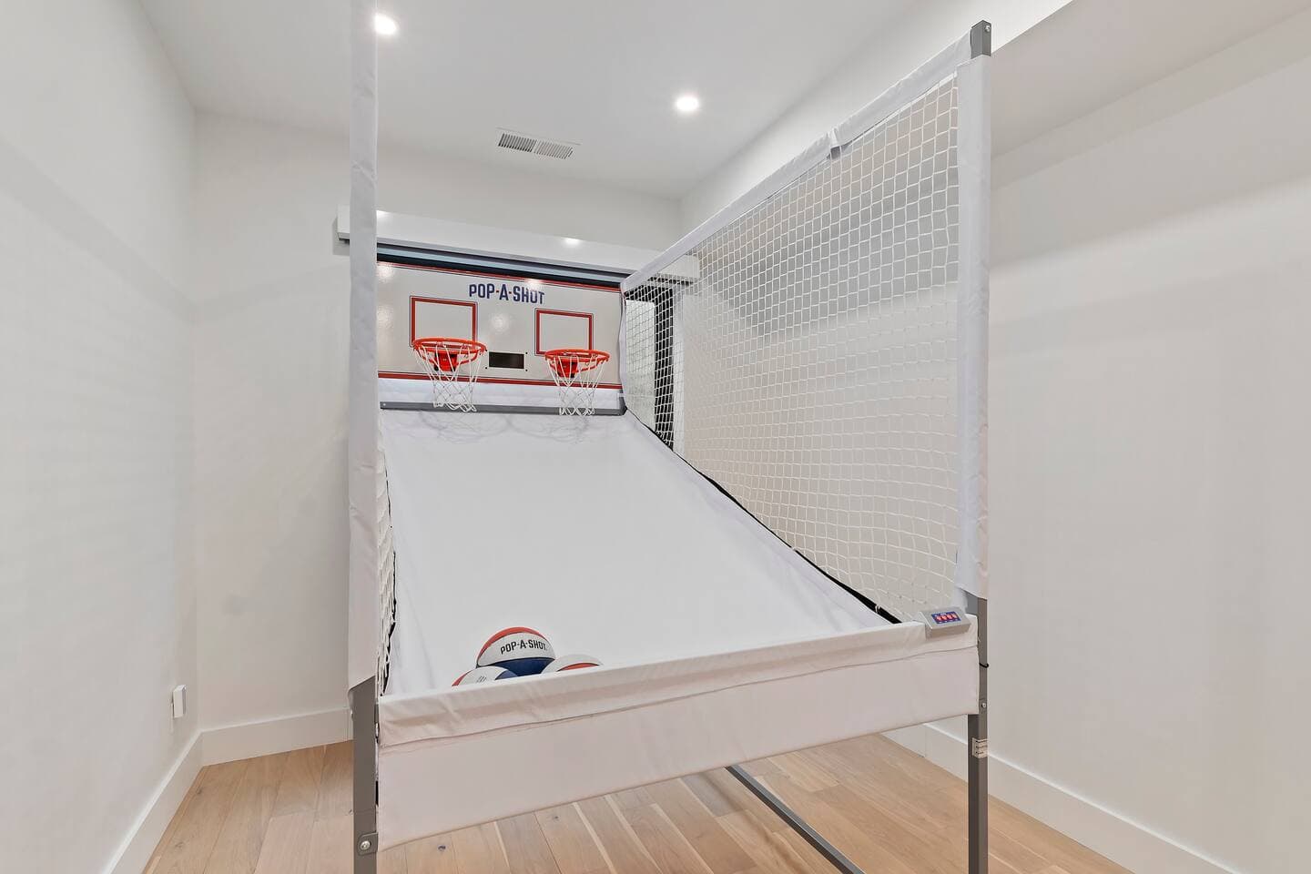 1st Level: challenge a friend to pop a shot basketball 